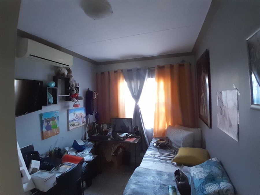 To Let 2 Bedroom Property for Rent in Kathu Northern Cape
